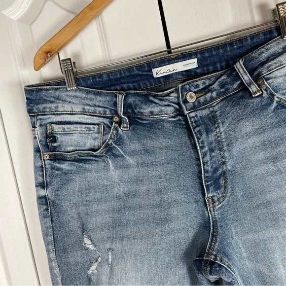 KanCan Exclusively for Maurices Jeans Women’s 18 Blue Ripped Distressed Grunge - Picture 5 of 13